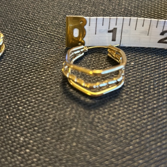 18KT NEW GOLD PLATED/DIPPED STAINLESS STEEL EARRINGS HYPOALLERGENIC NO FADE - Picture 7 of 7